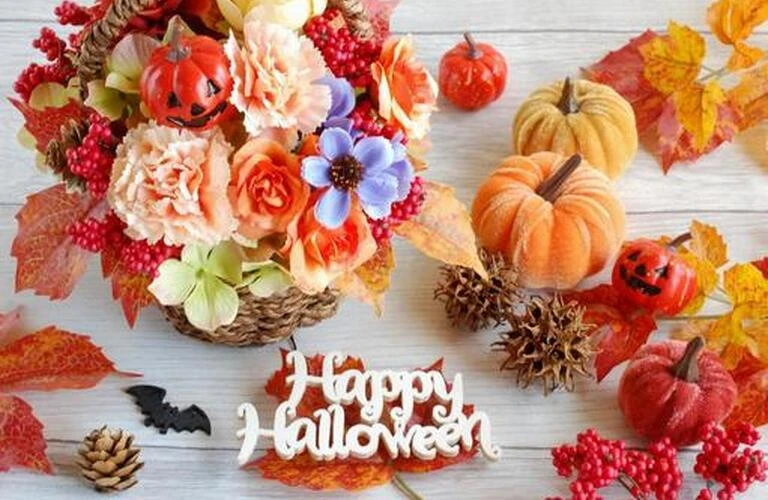 ハロウィンネイルで楽しもう！遊び心を指先に│千種区のネイルなら《はあとねいる本山店》
